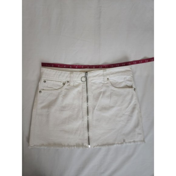 WE THE FREE By Free People Women's Zip It Up Mini Denim Skirt White Size 27 - Picture 10 of 16